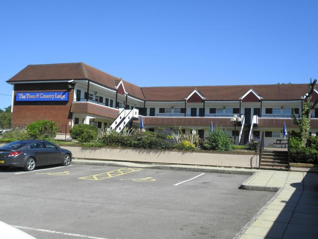 The Town & Country Lodge Dundry Exterior foto